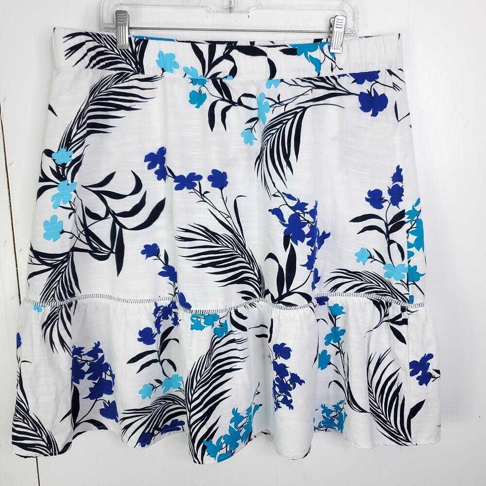 Liz Claiborne Skirt Womens Size PXL Colorful Blues Above Knee Bouncy Florals